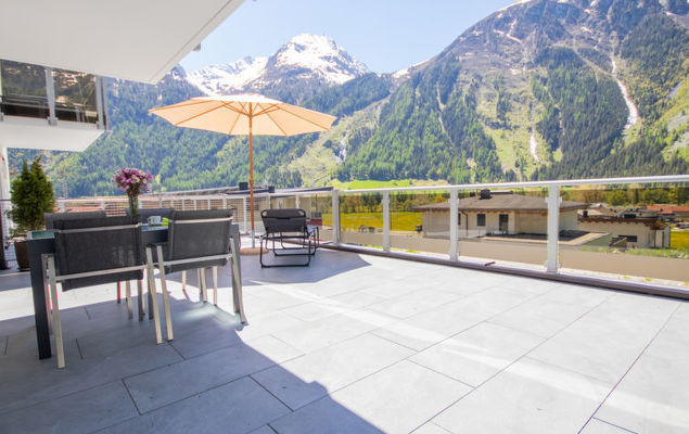 Runhof Living - Photo 9