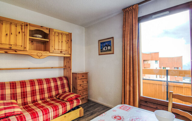 Carlines 1 - 46 - Photo 3