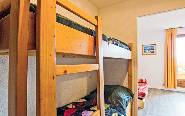 Carlines 1 - 46 - Photo 8